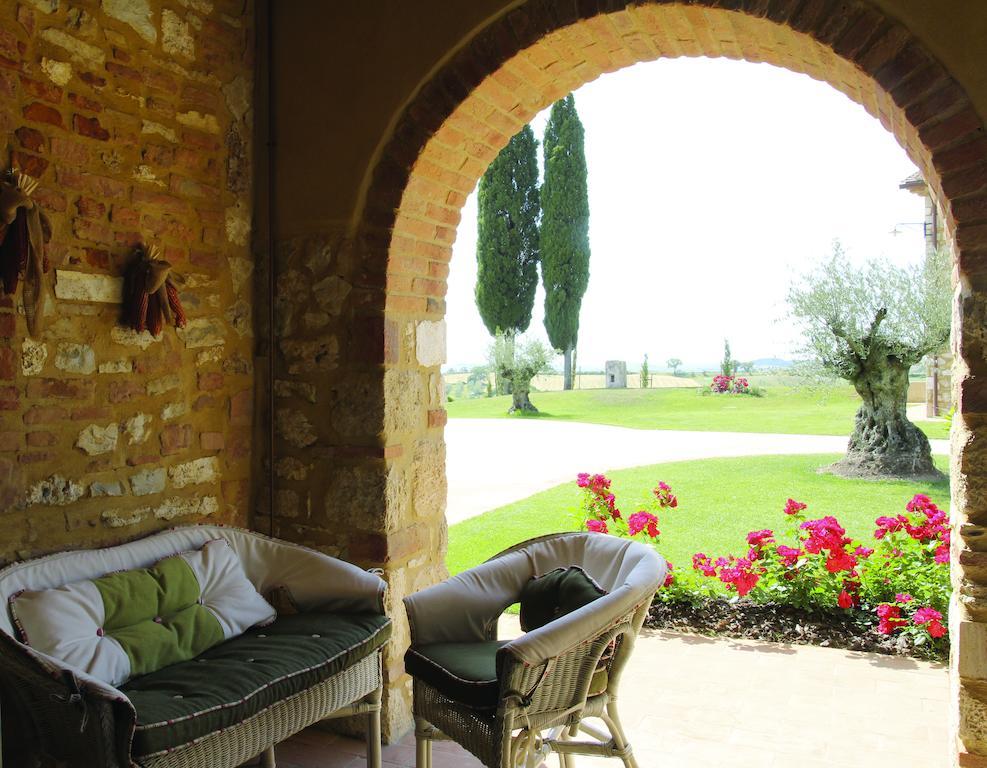 Agriturismo San Lorenzo Serre Di Rapolano Exterior photo