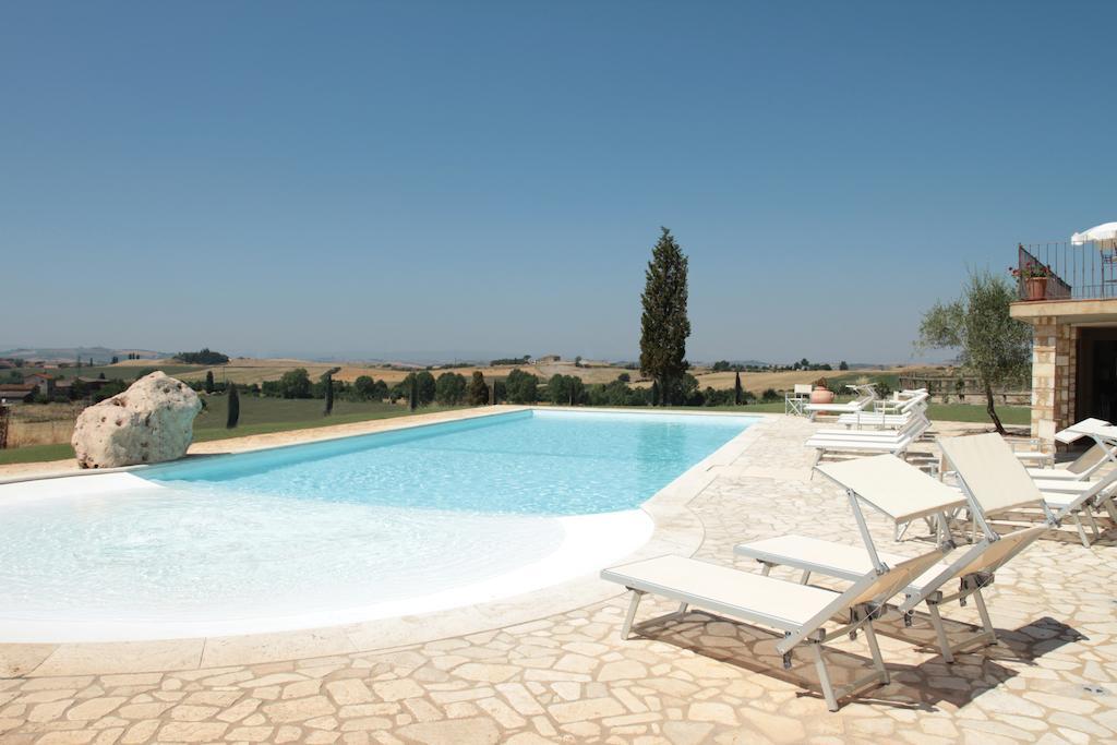 Agriturismo San Lorenzo Serre Di Rapolano Exterior photo